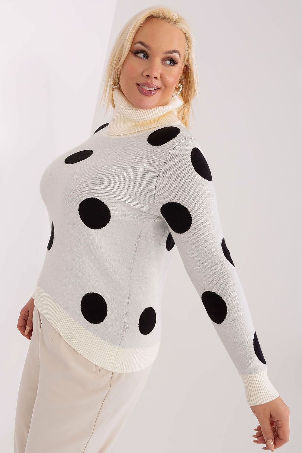 Plus size sweater model 190125 Factory Price