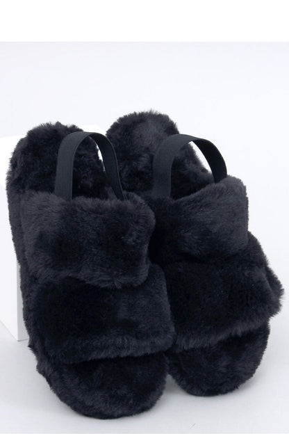  Pantoufles model 190361 Inello 