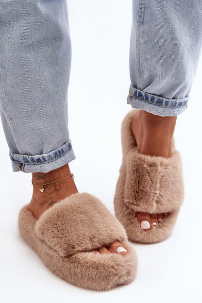 Pantoufles model 190673 Step in style