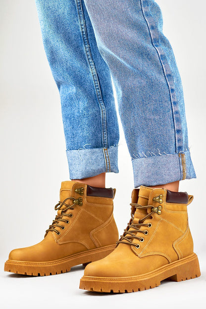 Trapper boots model 190683 PRIMO