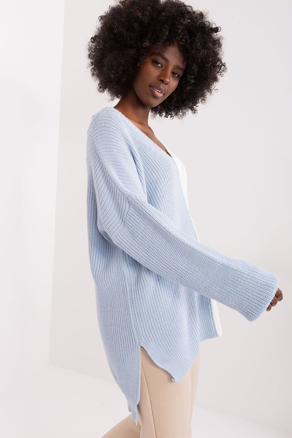 Badu model 190761 sweater
