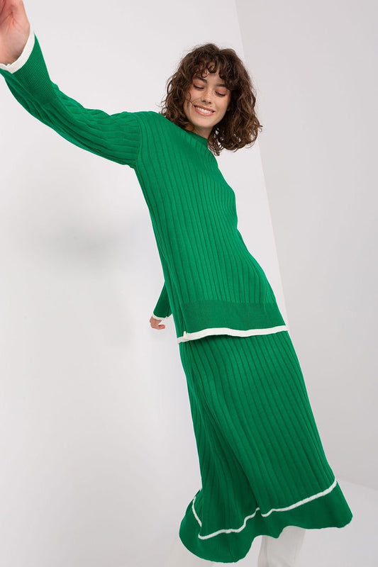 The model 190779 Badu set