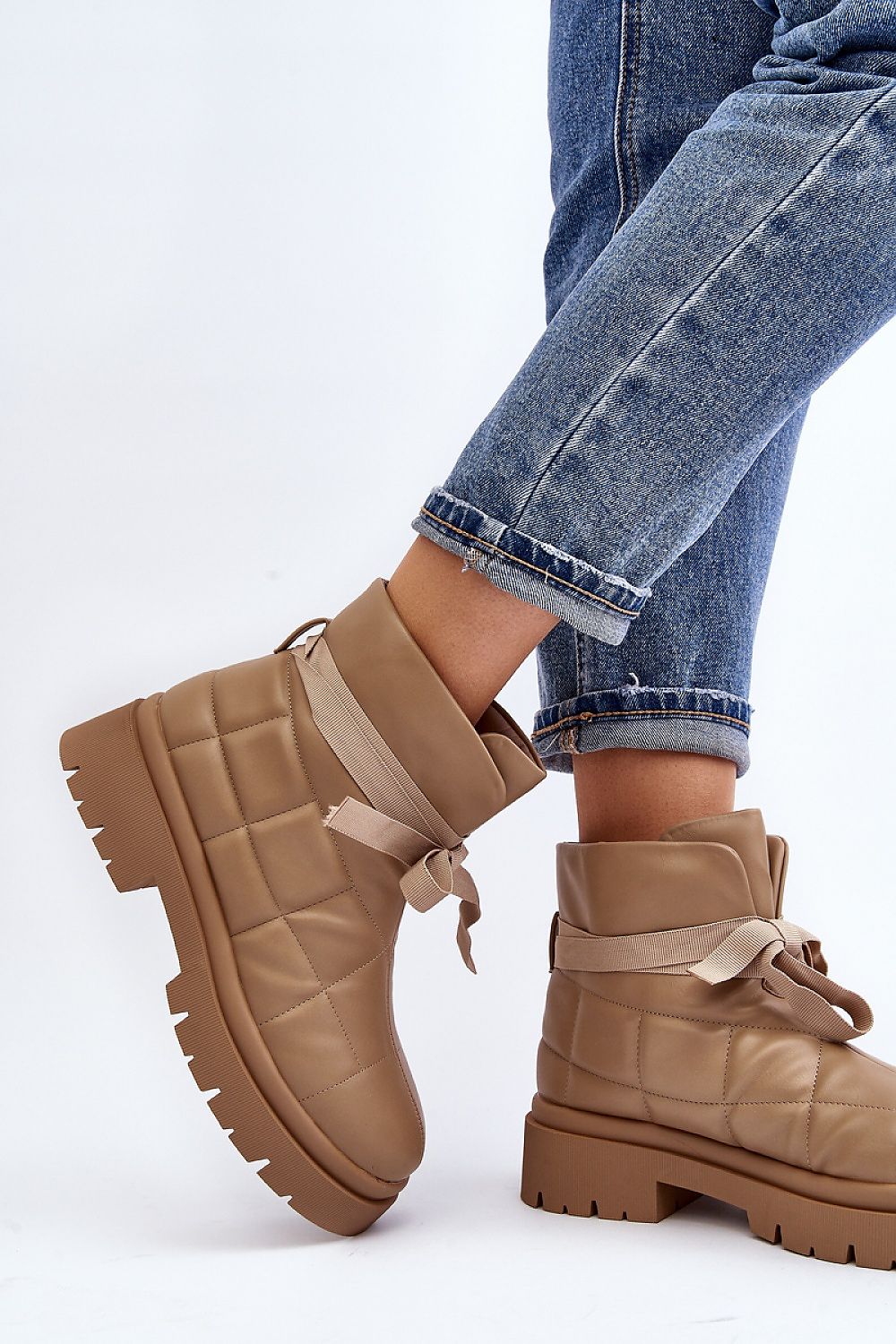 Bottes model 191189 Step in style