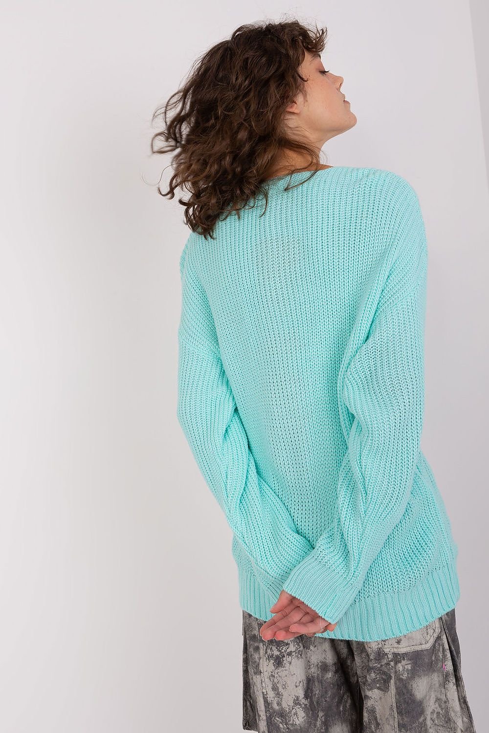 Badu model 191415 sweater