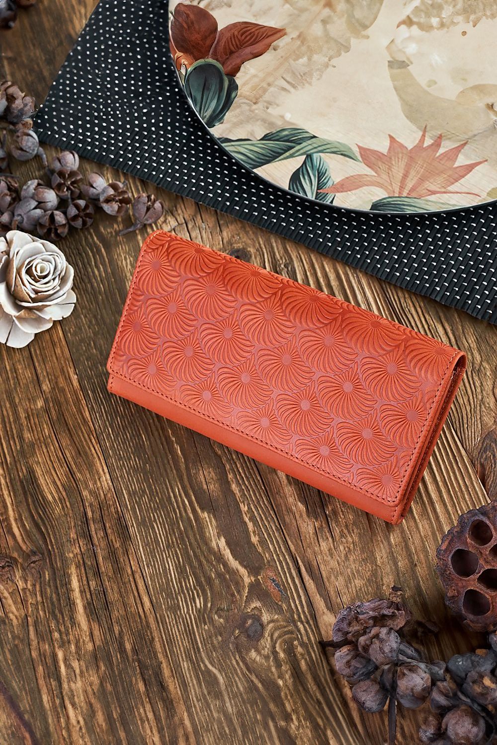 Women's wallet model 191548 Galanter
