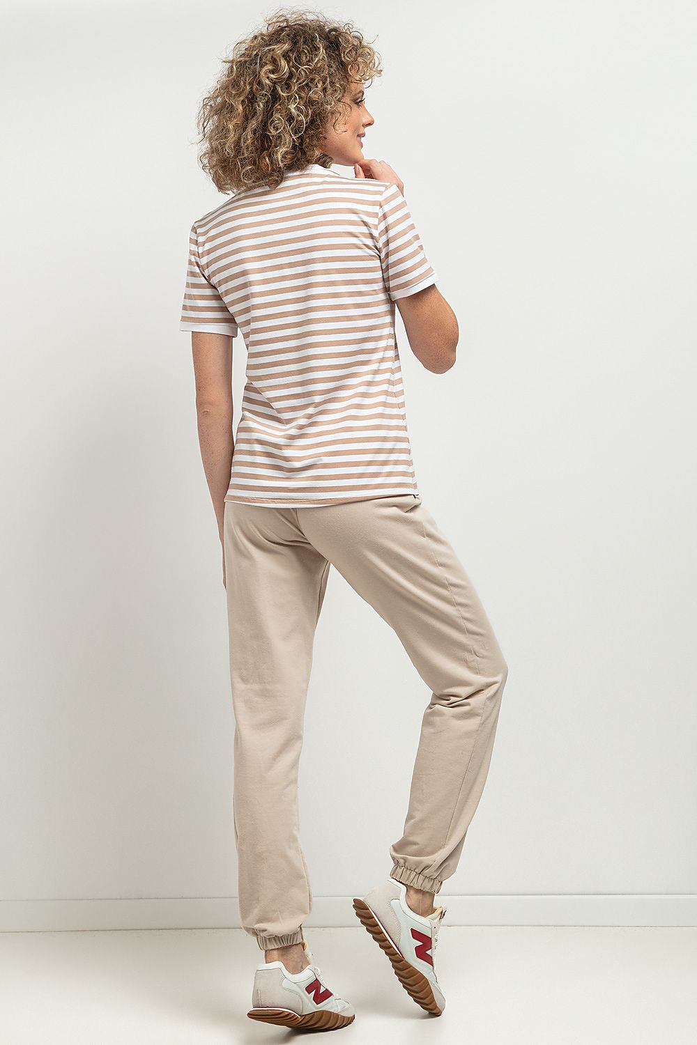 Blouse model 191811 Tessita