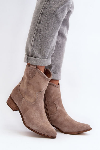 Heeled boots model 191862 Step in style