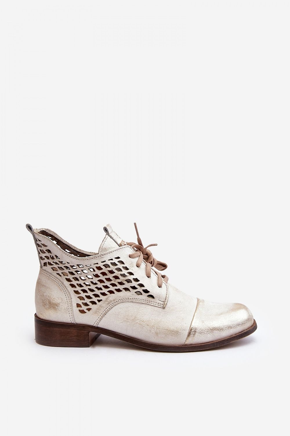 Bottes model 191866 Step in style