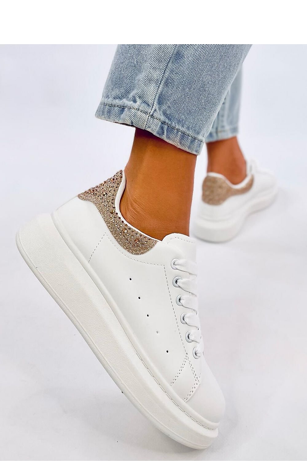 Sports shoes model 192179 Inello