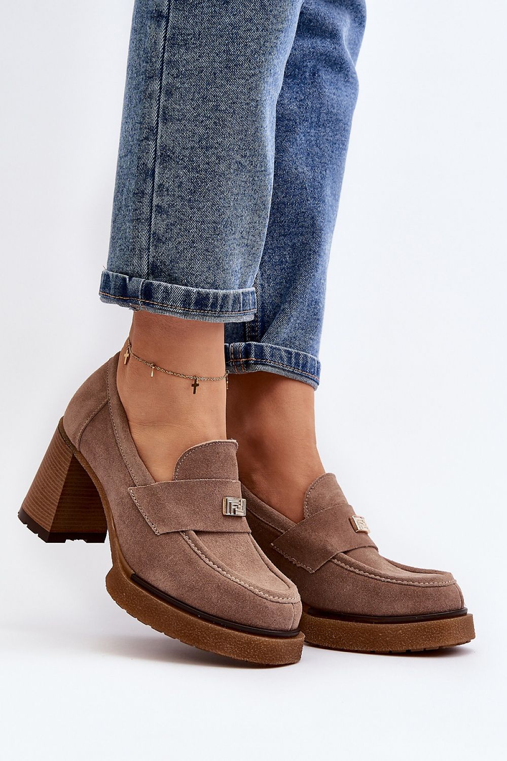 Low heeled shoes model 192295 Step in style