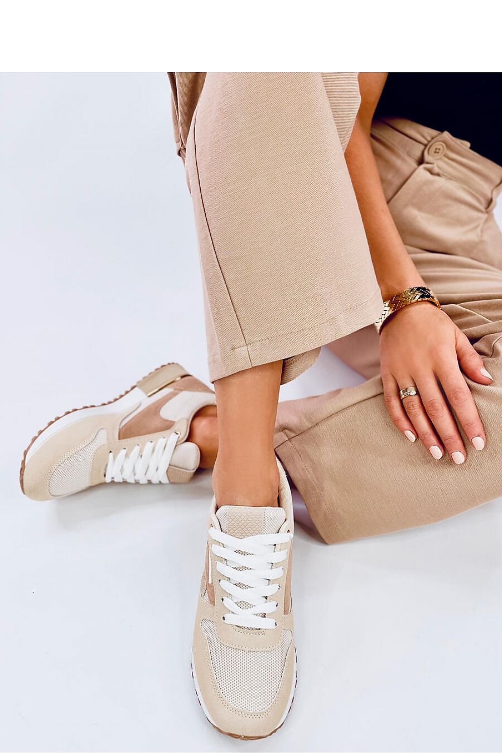 Sports shoes model 192583 Inello