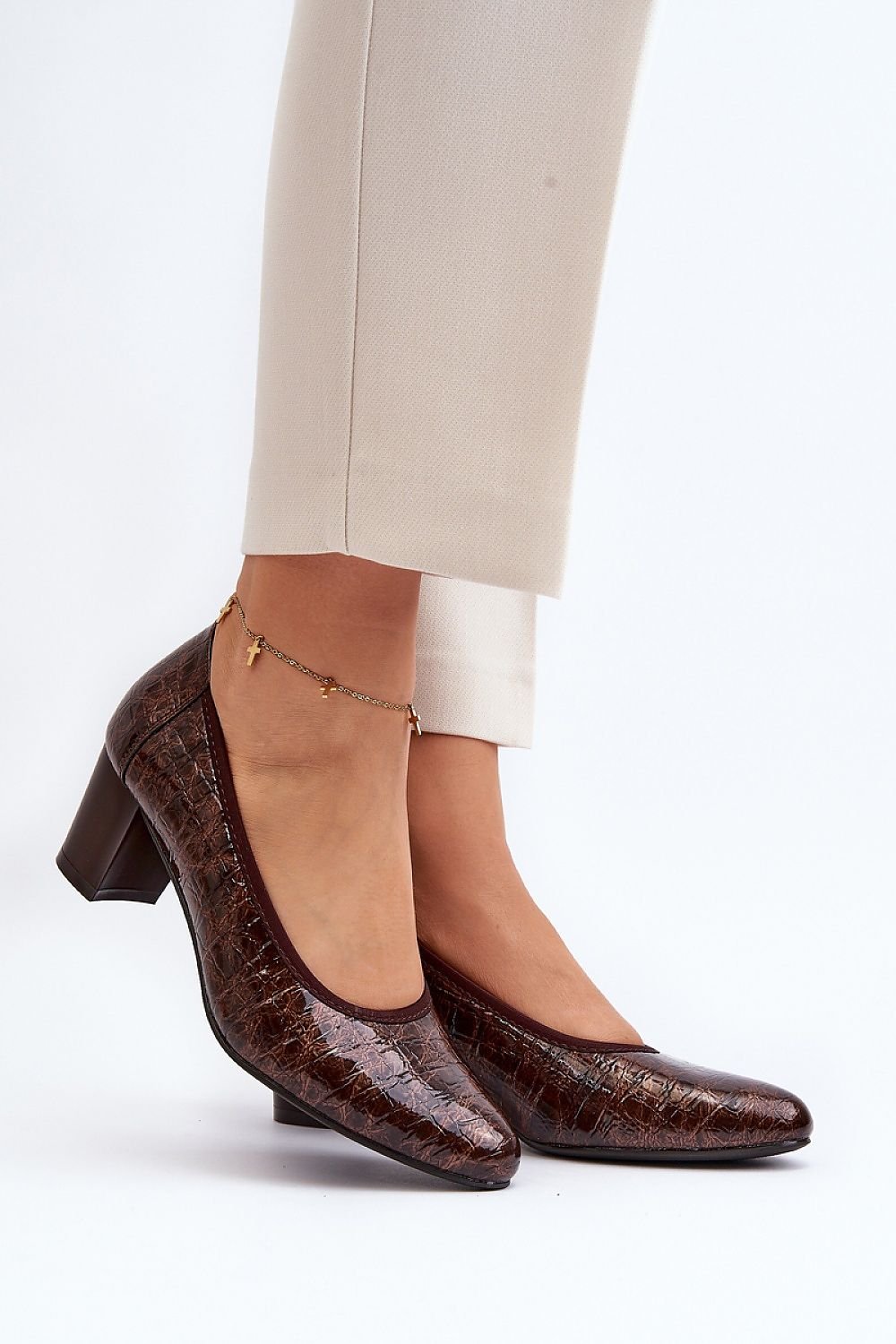 Escarpins talon large model 192919 Step in style