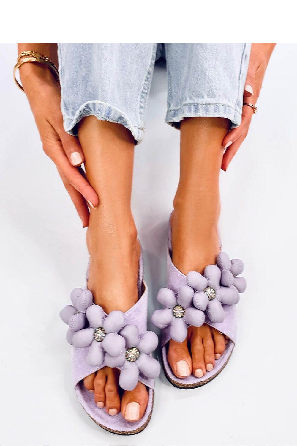 Clacquettes model 193286 Inello