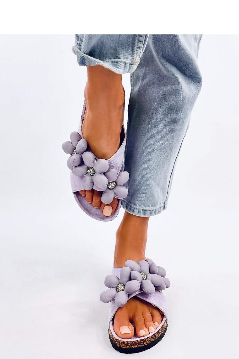 Clacquettes model 193286 Inello