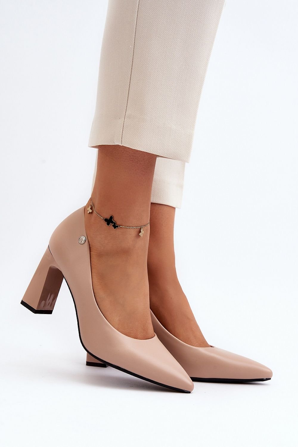 Escarpins talon large model 193381 Step in style