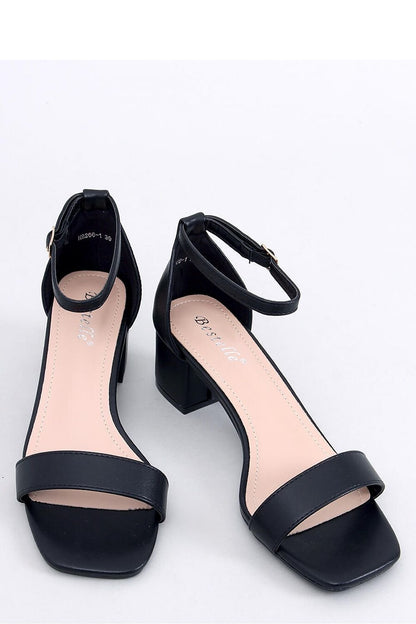 Heeled sandals model 193384 Inello