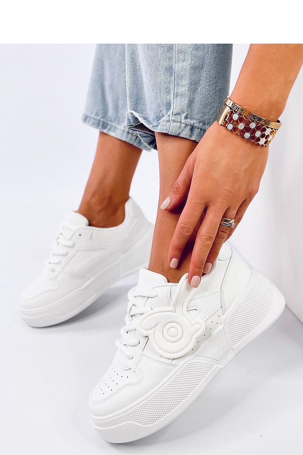 Sports shoes model 194054 Inello