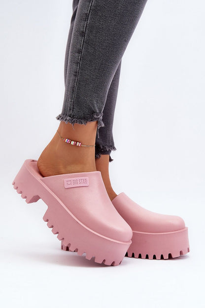 Slides model 194122 Step in style