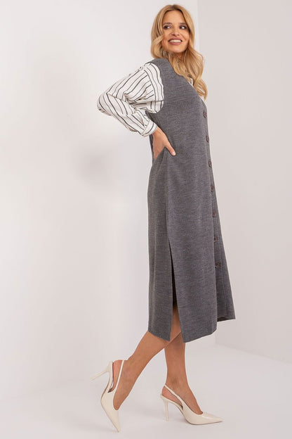 Robe de jour model 194221 Badu
