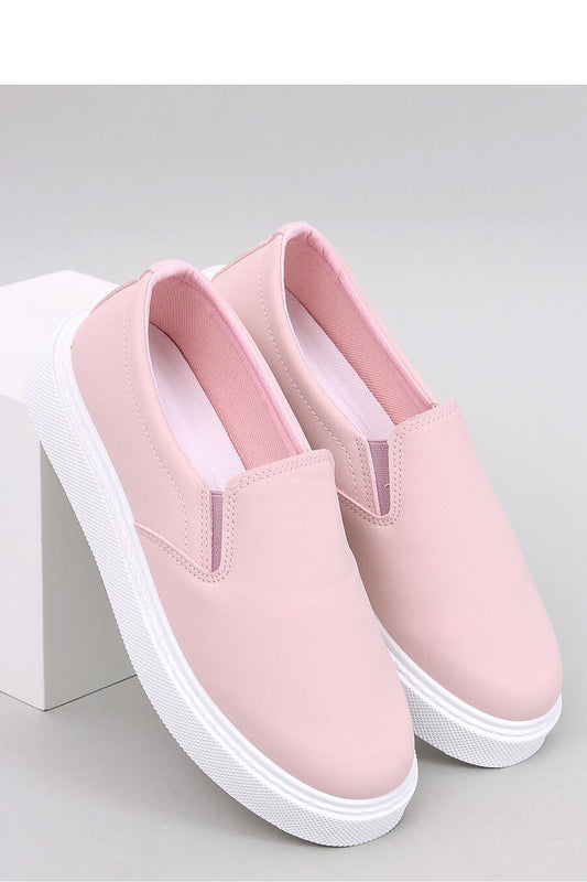 Slip-on model 194252 Inello