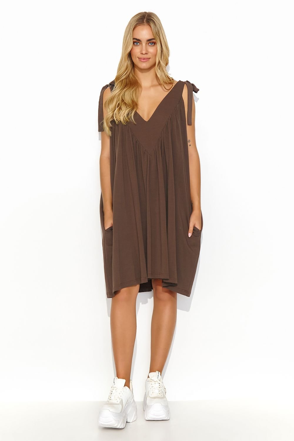 Day dress model 194350 Makadamia