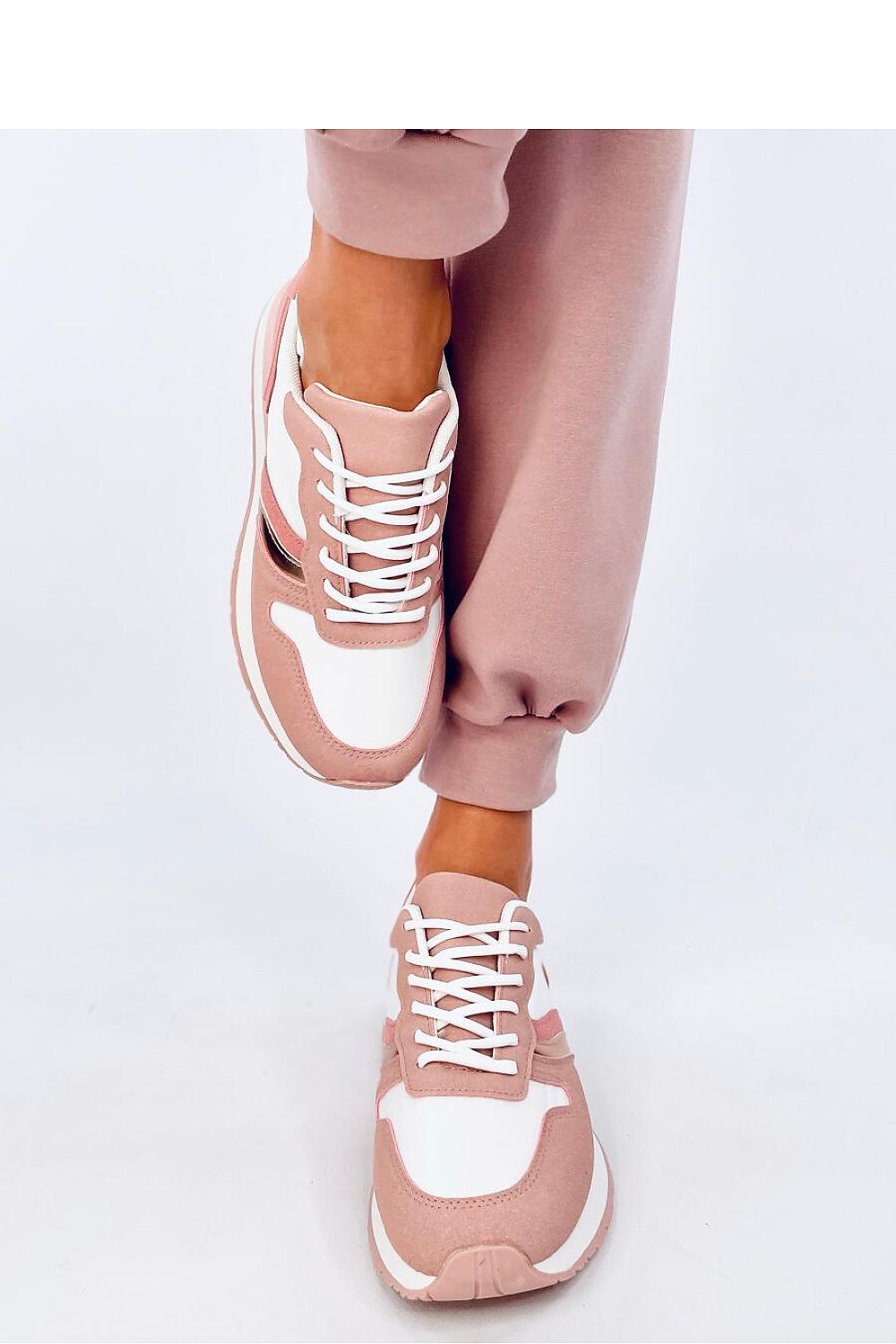 Sports shoes model 194600 Inello