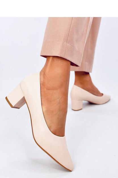 Wide heel pumps model 194613 Inello