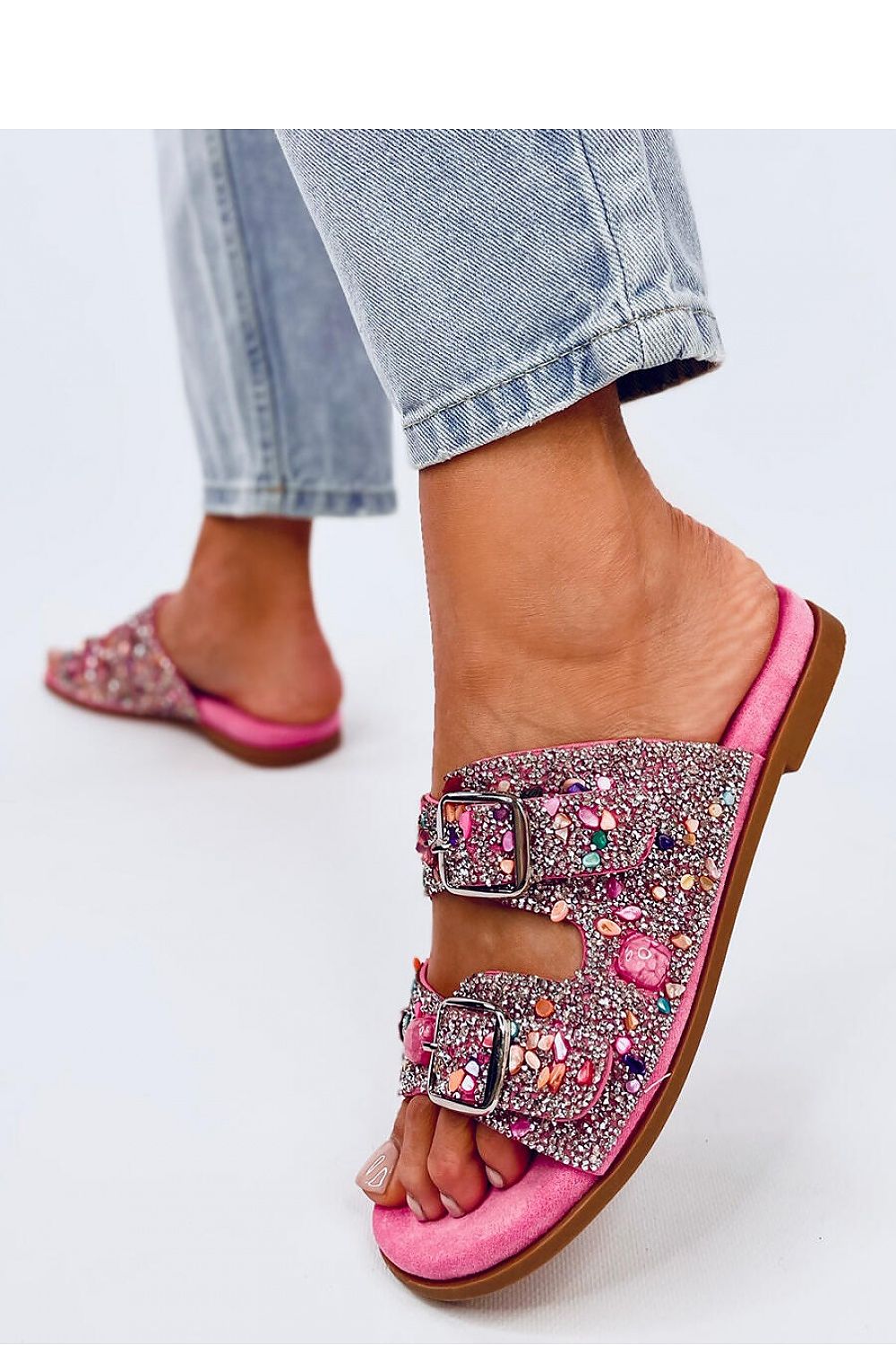 Clacquettes model 194616 Inello