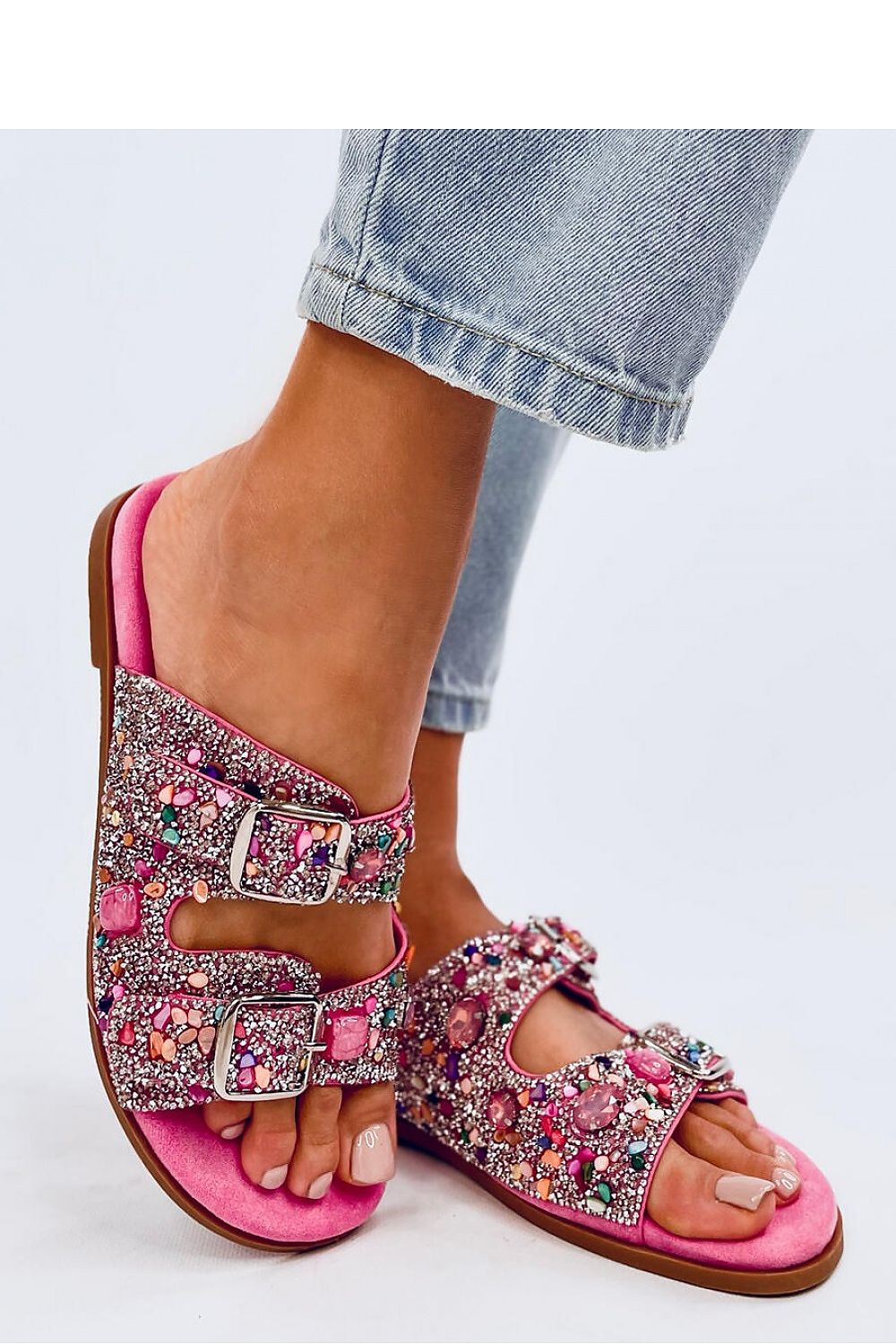 Clacquettes model 194616 Inello