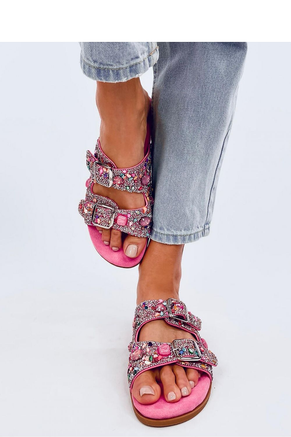 Clacquettes model 194616 Inello