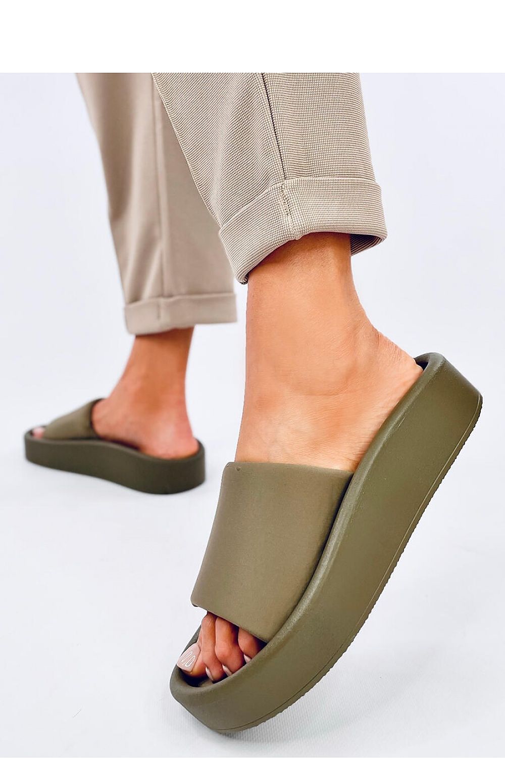 Slides model 194634 Inello