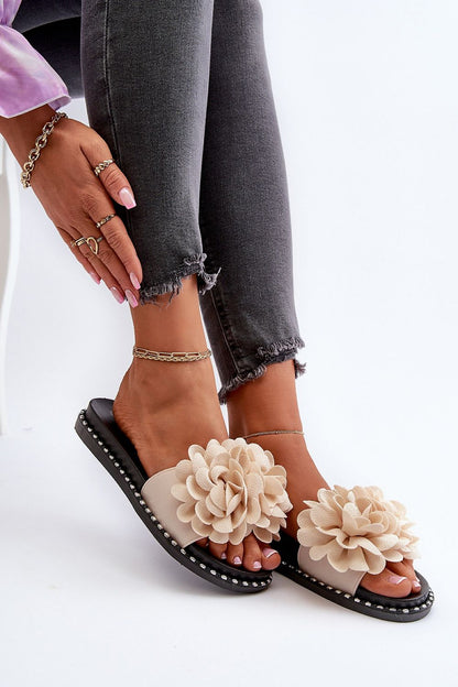  Clacquettes model 194705 Step in style 