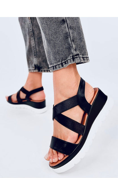 Heeled sandals model 195139 Inello