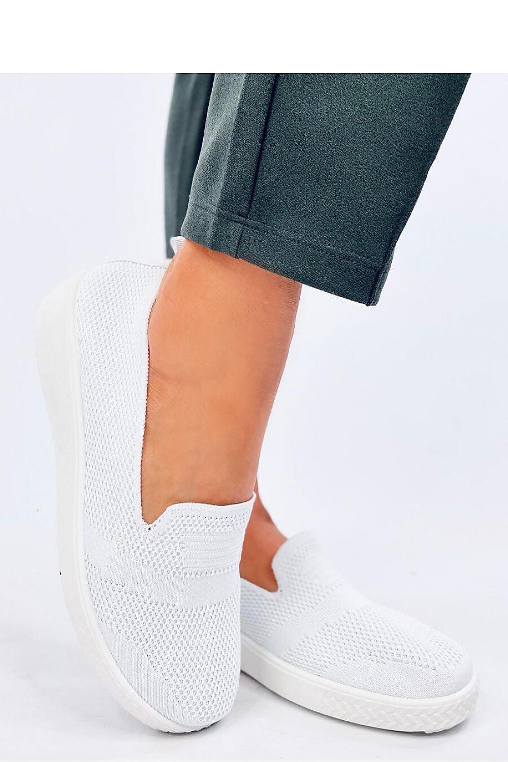 Slip-on model 195146 Inello