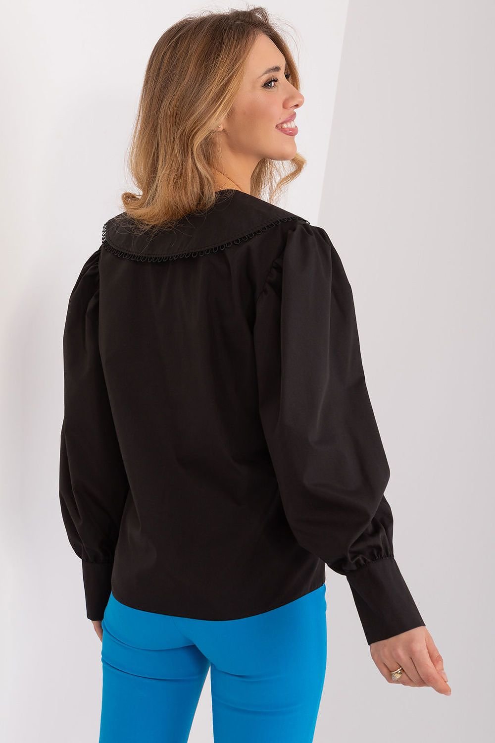 قميص بأكمام طويلة موديل 195203 لاكيرتا