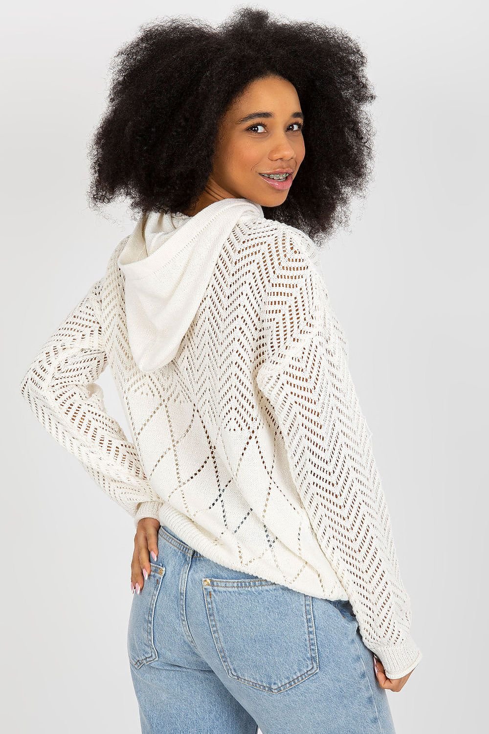 Badu model 195304 sweater