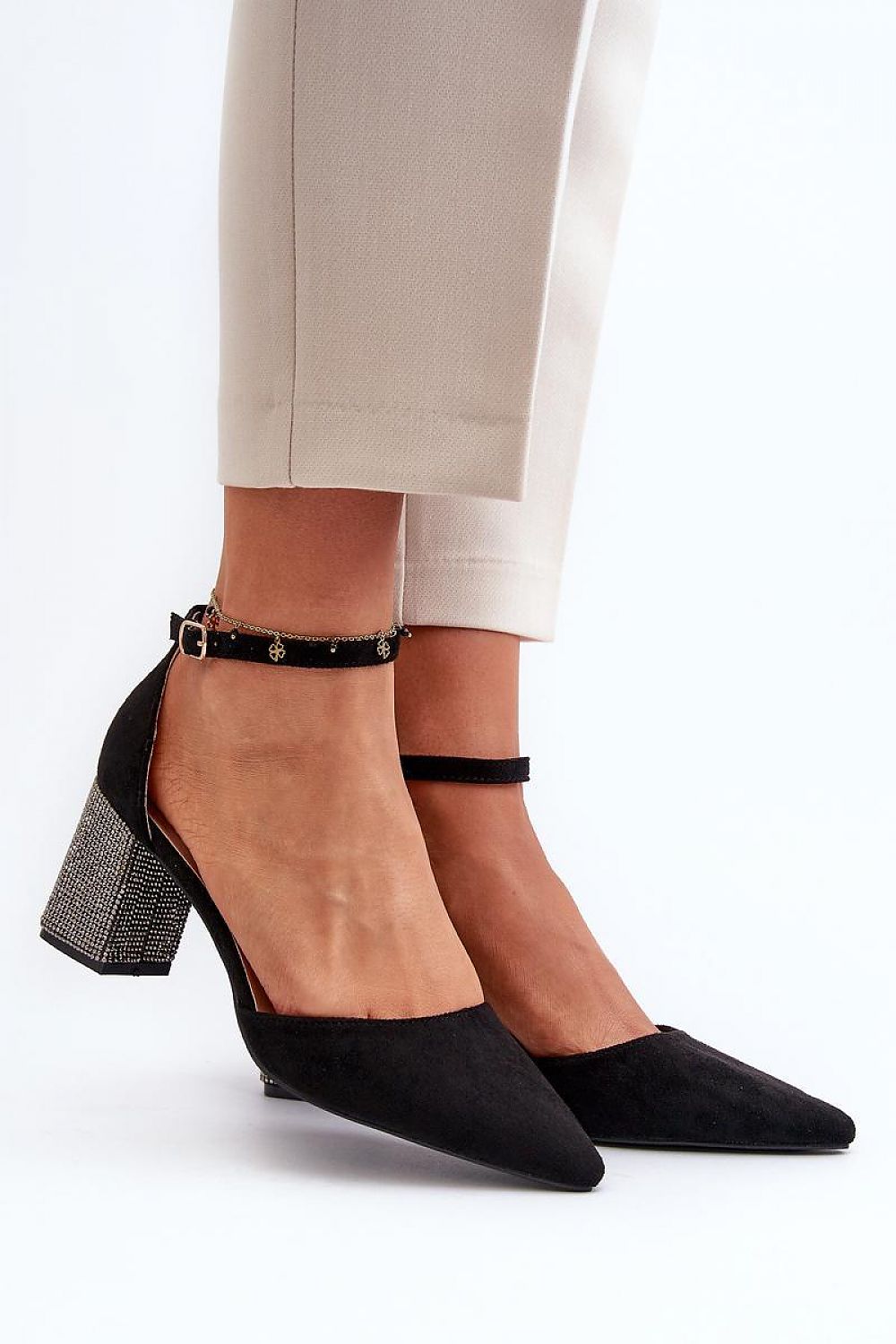 Wide heel pumps model 195732 Step in style