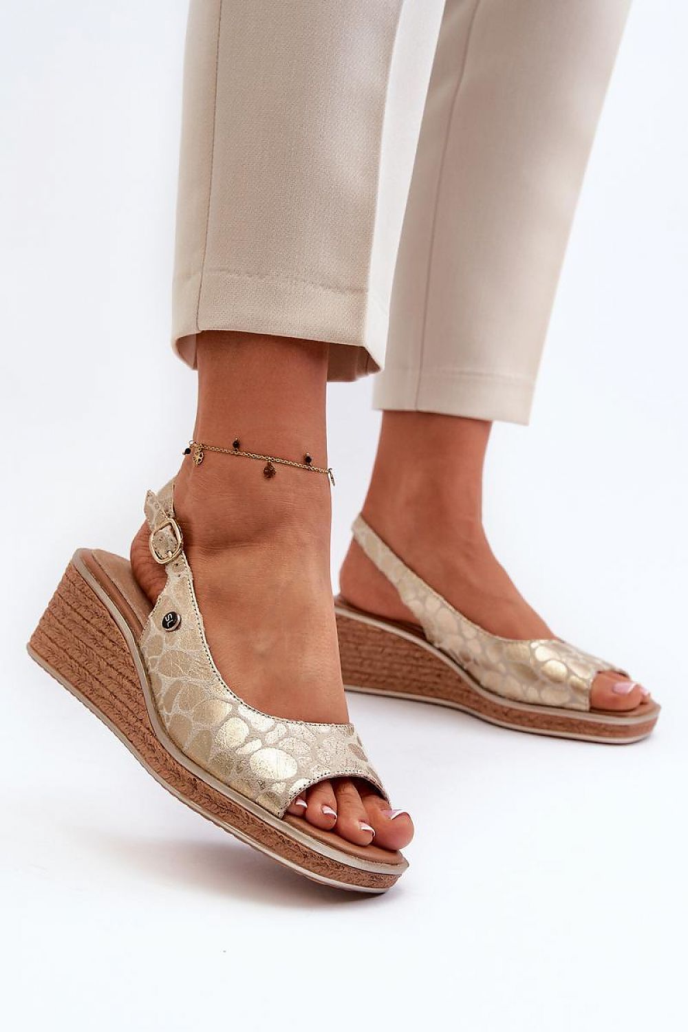 موديل Buskins 195750، خطوة بأناقة