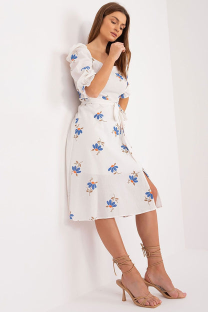 Robe de jour model 195794 Lakerta