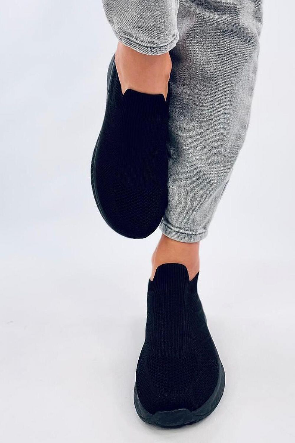 Sports shoes model 195978 Inello