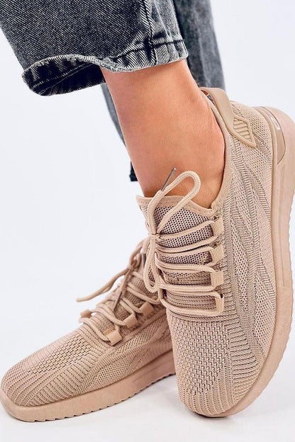 Sports shoes model 196002 Inello
