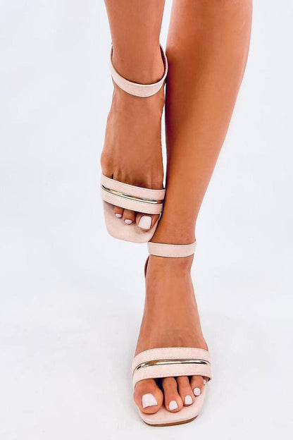 Heeled sandals model 196019 Inello