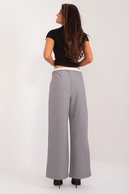 Pantalon femme model 196178 Italy Moda