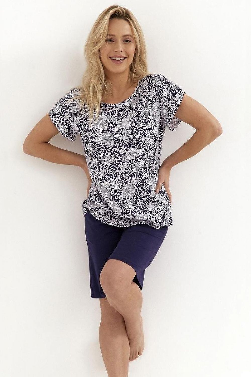 Pajamas model 196188 Cana