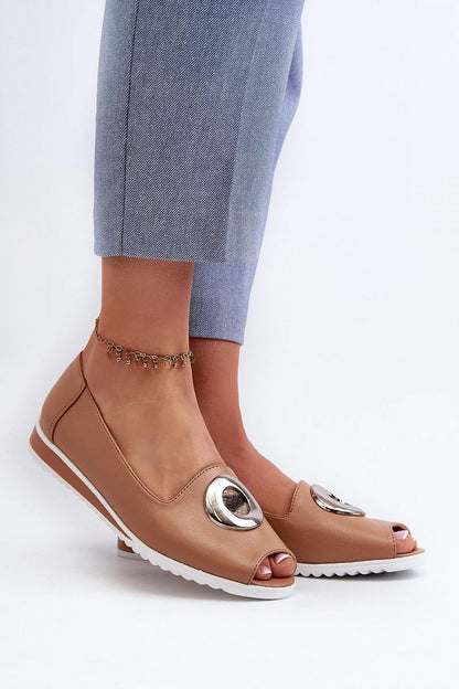 Step in style model 196304 heeled pumps