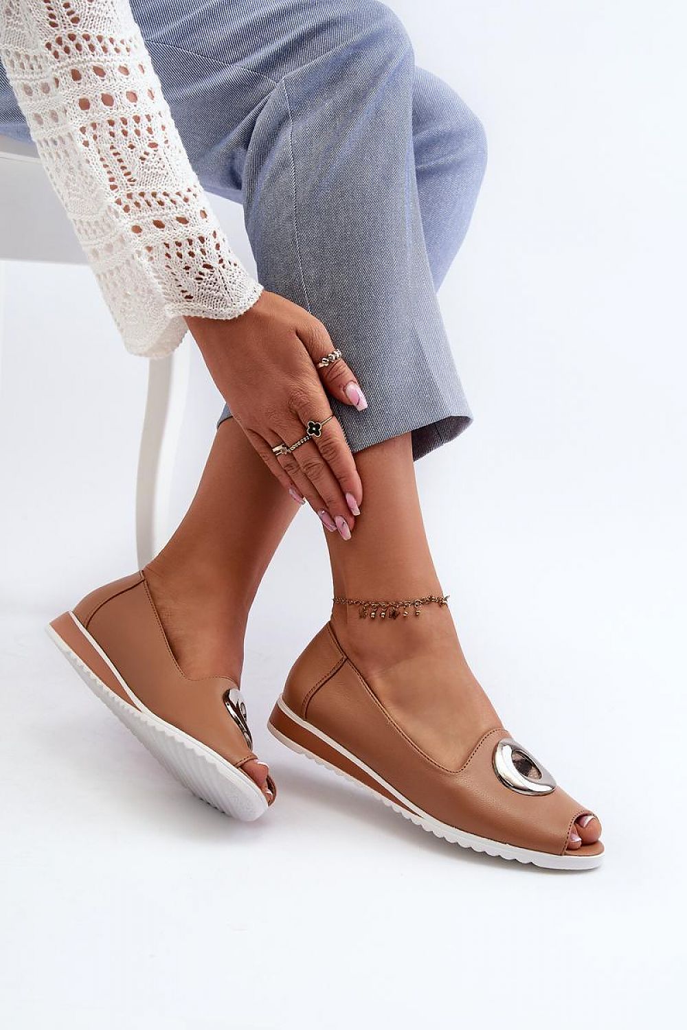 Step in style model 196304 heeled pumps