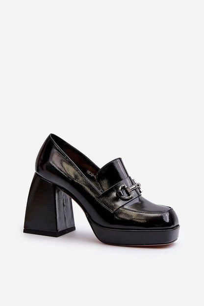 Low heeled shoes model 196316 Step in style