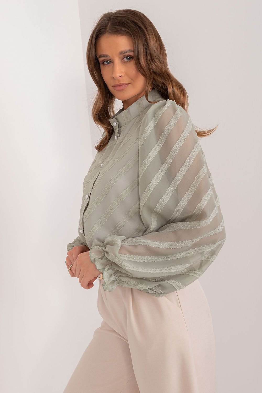 قميص بأكمام طويلة موديل 196570 لاكيرتا