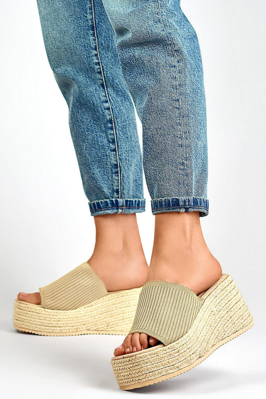  Clacquettes model 196977 PRIMO 