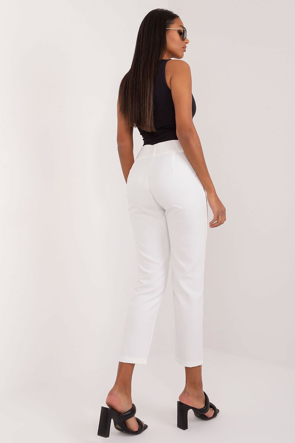  Pantalon femme model 197063 Och Bella 